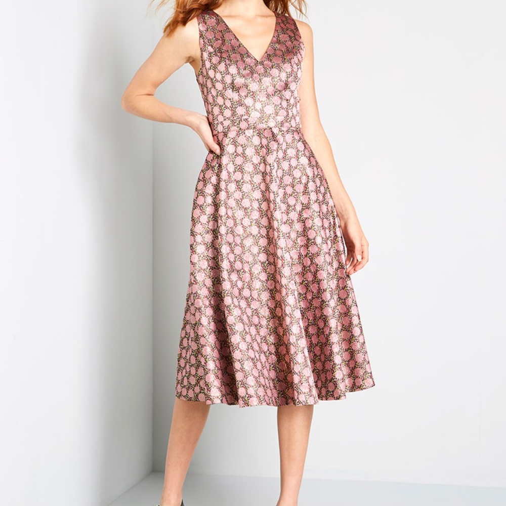 DONATED Modcloth That's My Gala Pink Dots Fit and Flare Dress Sz 10 EUC